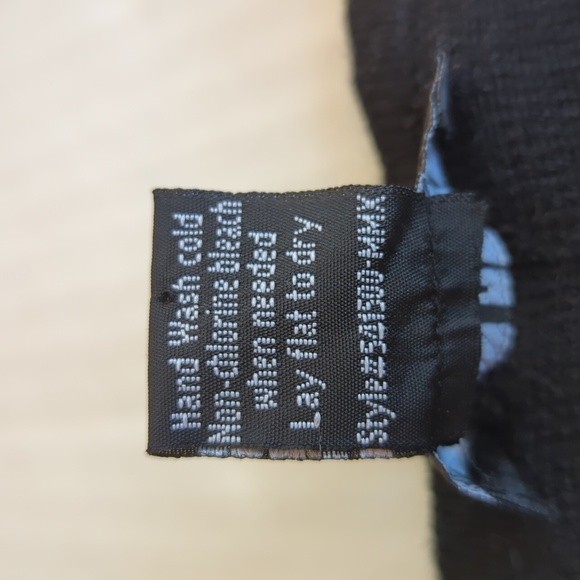 Katie Todd Poncho Wrap Sweater Y2K Cape Black ONE SIZE Single Big Button - Picture 3 of 10